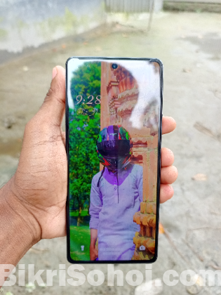 Tecno camon 30